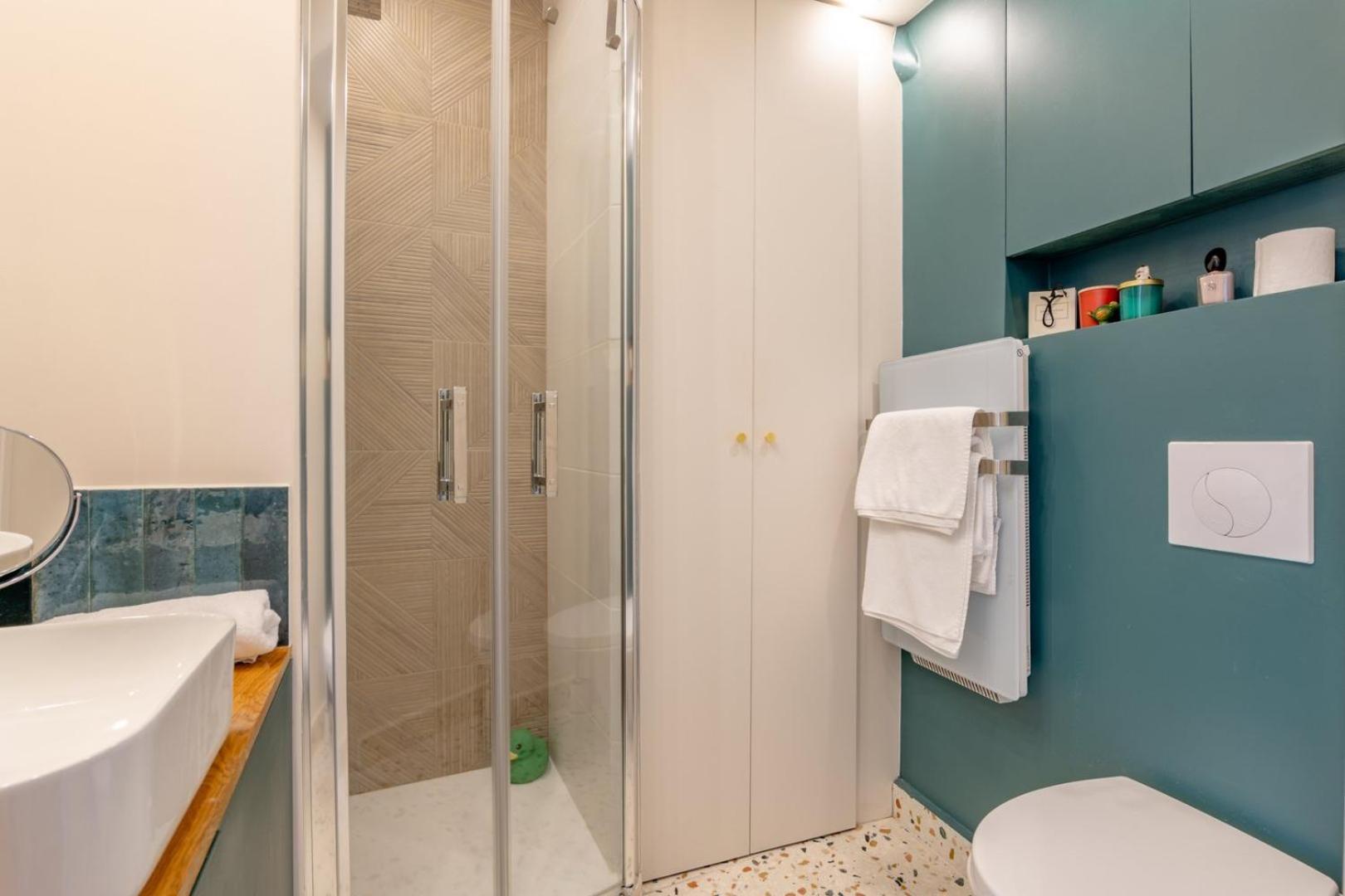 Apartment Cozy Faubourg St Martin Retreat *